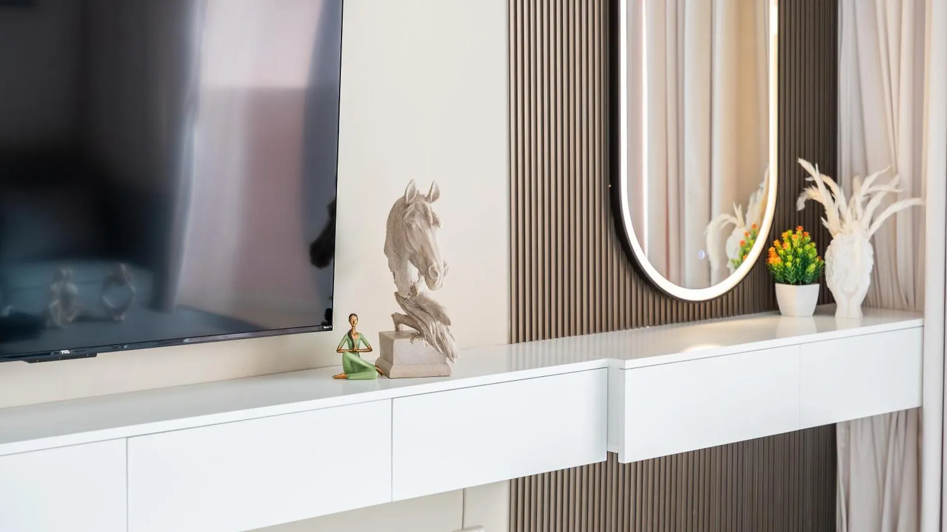 Luxury Studio Near Battua Mall Dubai 0*,  United Arab Emirates